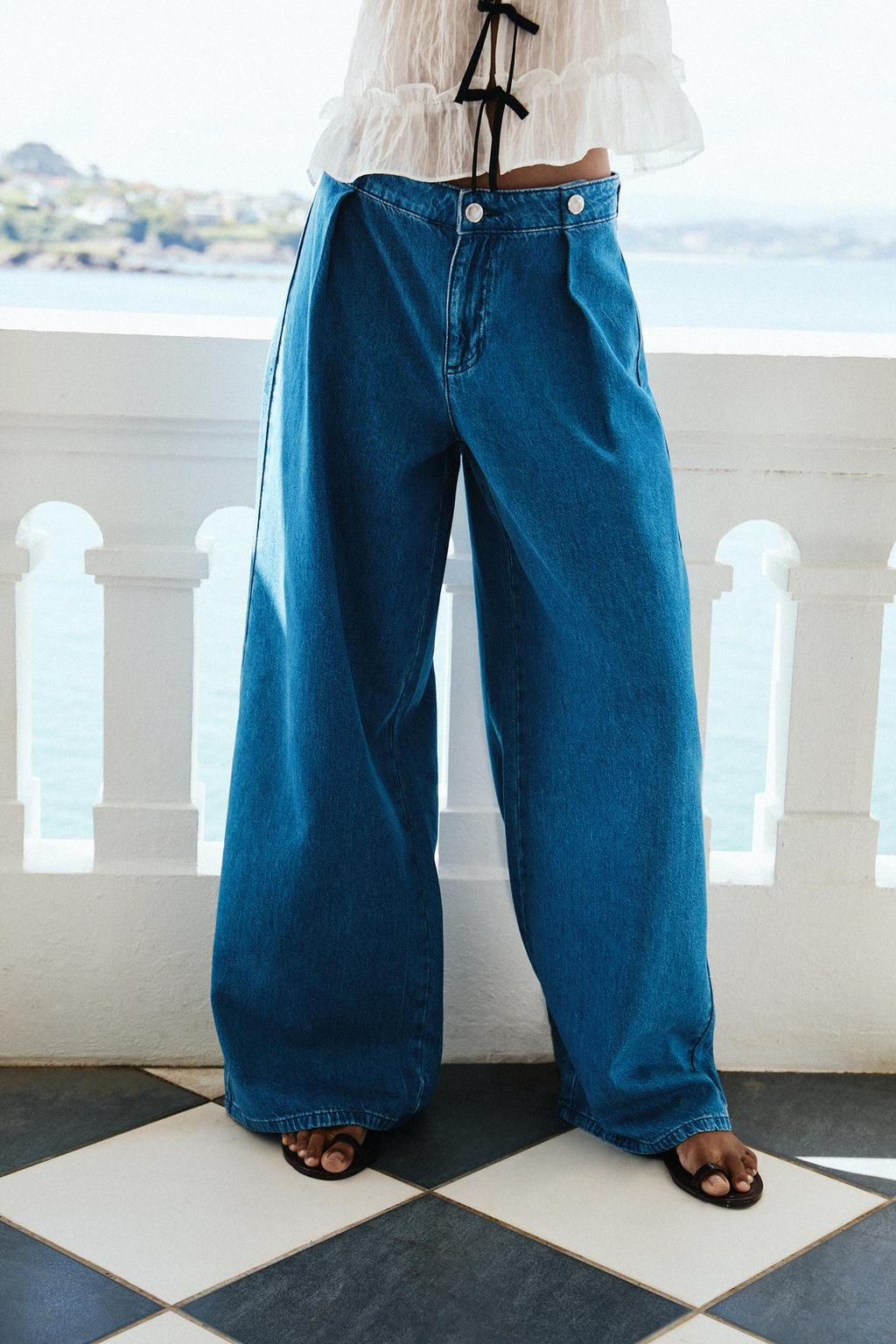 Z1975 WIDE-LEG MID-WAIST PLEATED JEANS - Zara фото 2