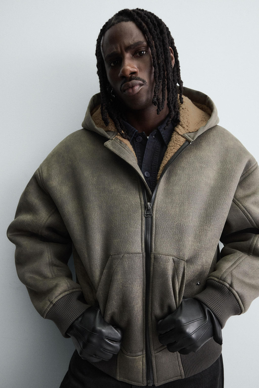 DOUBLE-FACED FAUX LEATHER WASHED JACKET - Zara фото 4