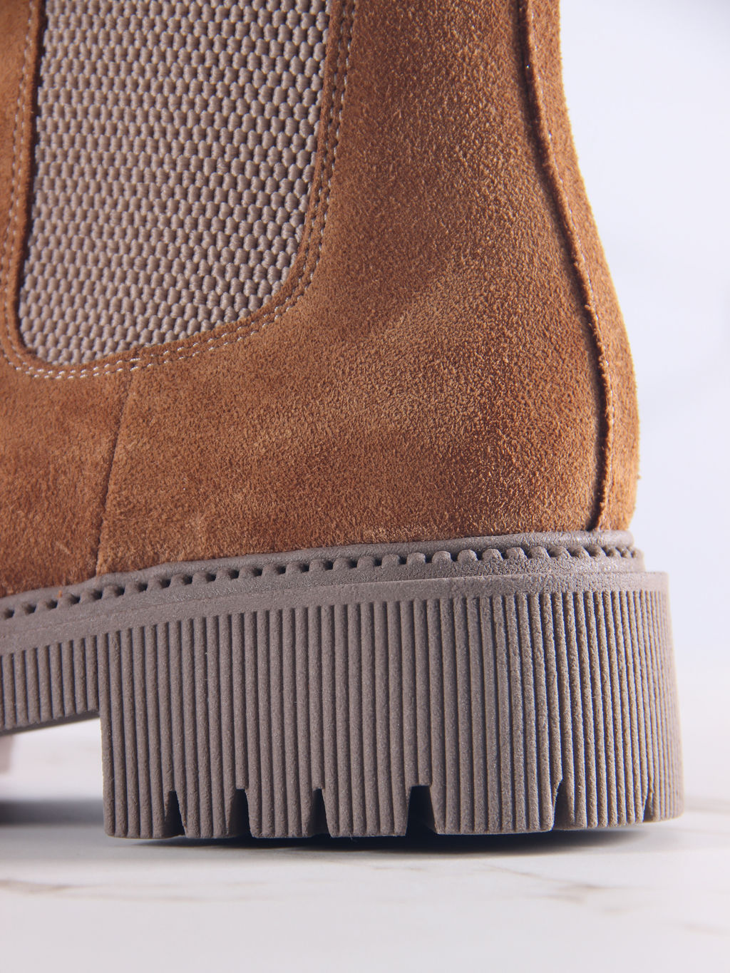 Челси 360.P.taskanaka.Серо-коричневая замша/шерсть