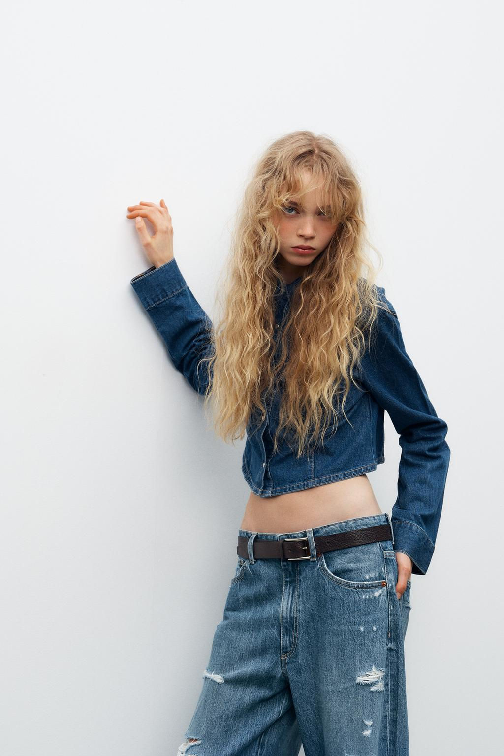 TRF RIPPED MID-RISE BAGGY BALLOON JEANS - Zara фото 3