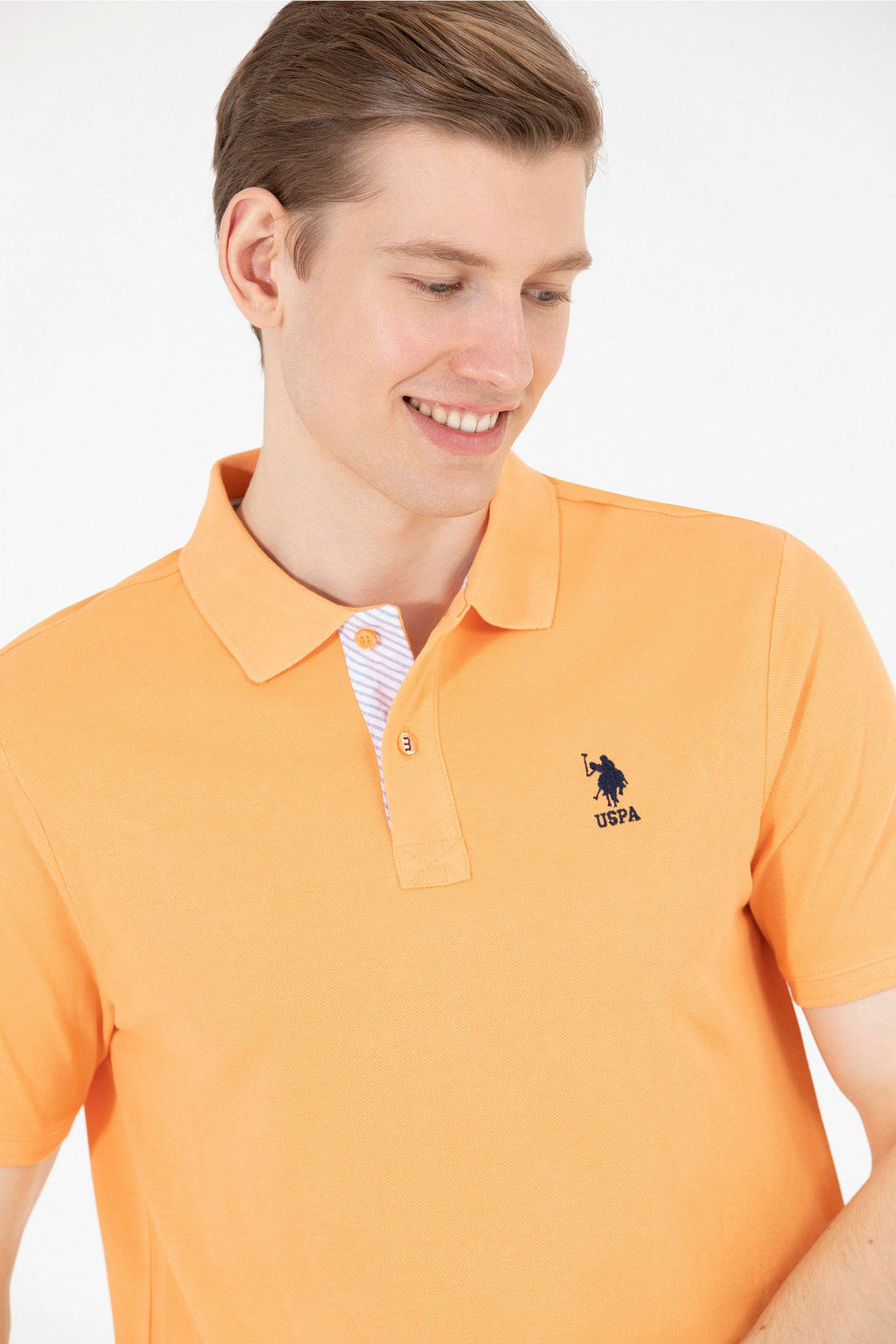 Мужская оранжевая базовая футболка с воротником поло - U.s. polo assn фото 16