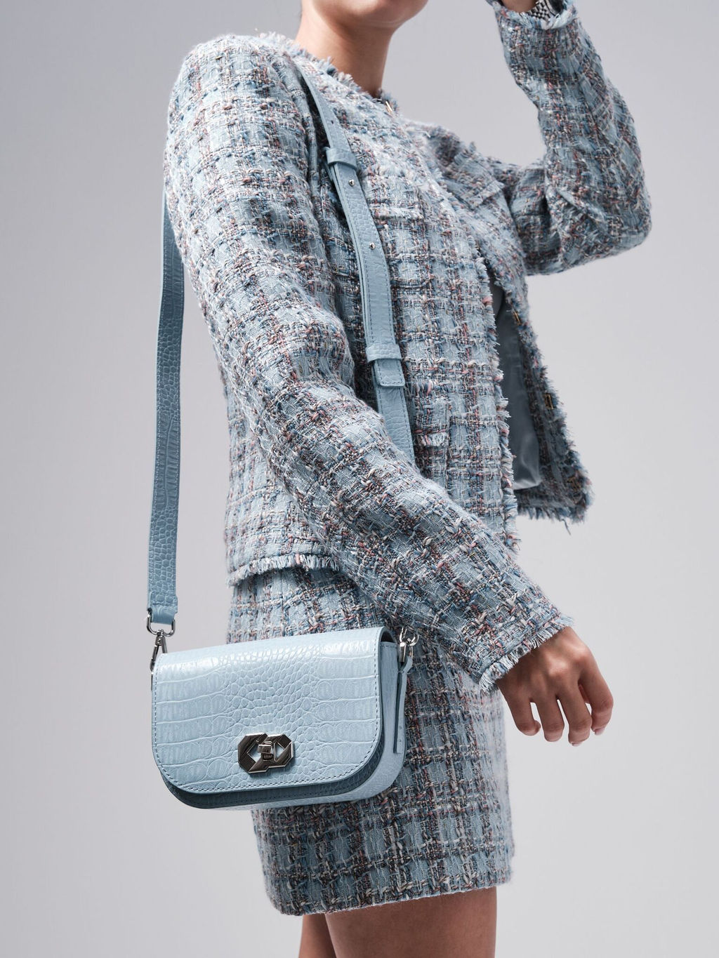 Сумка на плечо Deboro 30879 голубая вода/крок