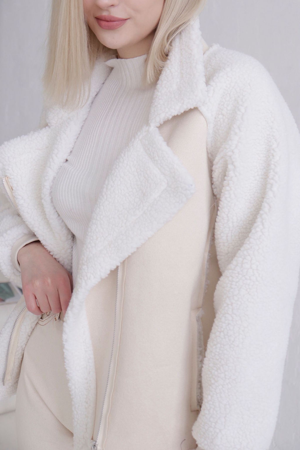 12237 Куртка-дублёнка кремовая - Martichelli фото 3