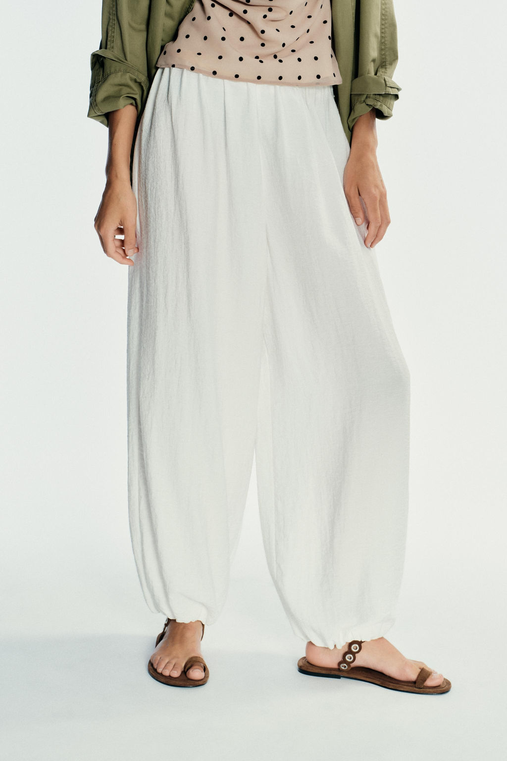 FLOWING BALLOON TROUSERS - Zara фото 10