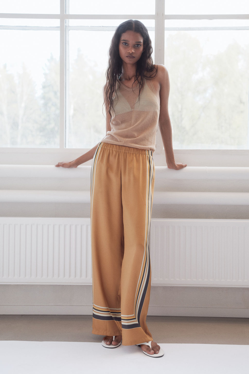Pantal?n amplio de sat?n - H&m фото 3
