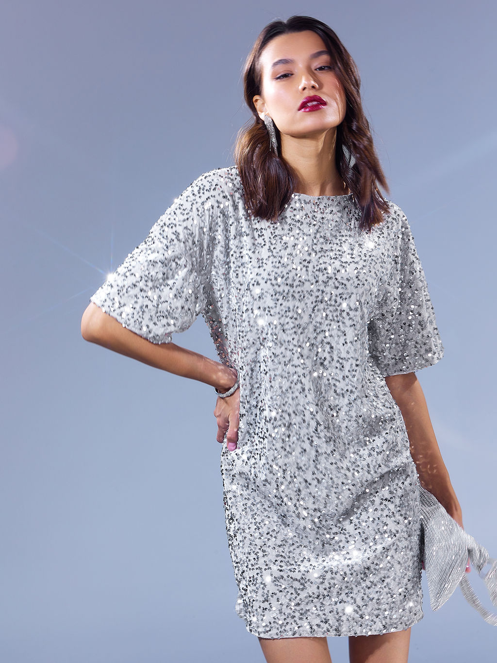 Платье женское мини серебристо-серое с пайетками - Mark formelle фото 4