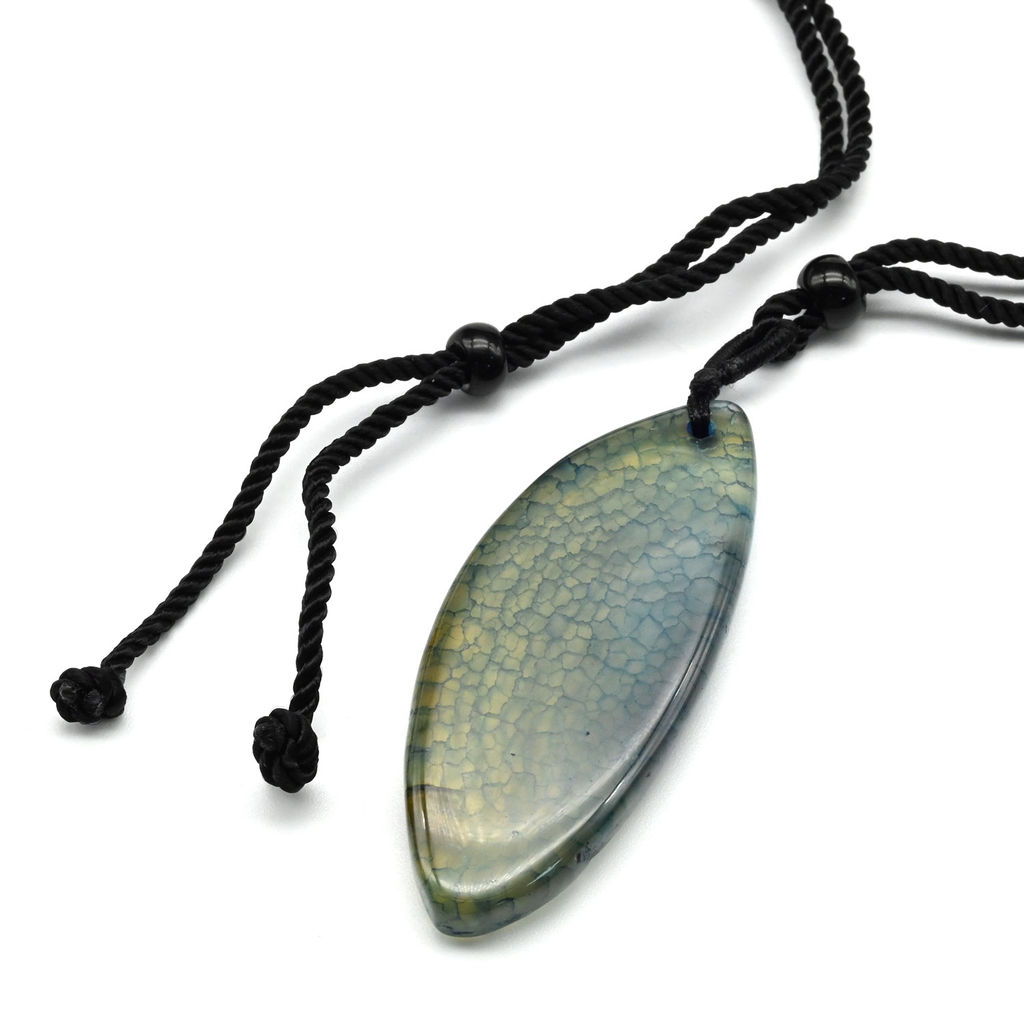 Кулон из агата тонированного рис на шнурке 22*53мм цв.ассорти, 62см