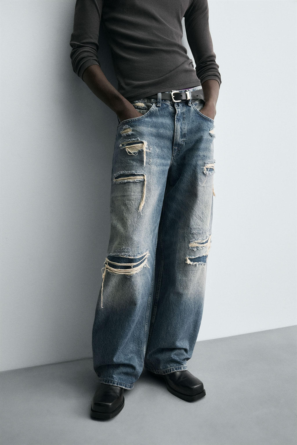 RIPPED BALLOON FIT JEANS - Zara фото 5