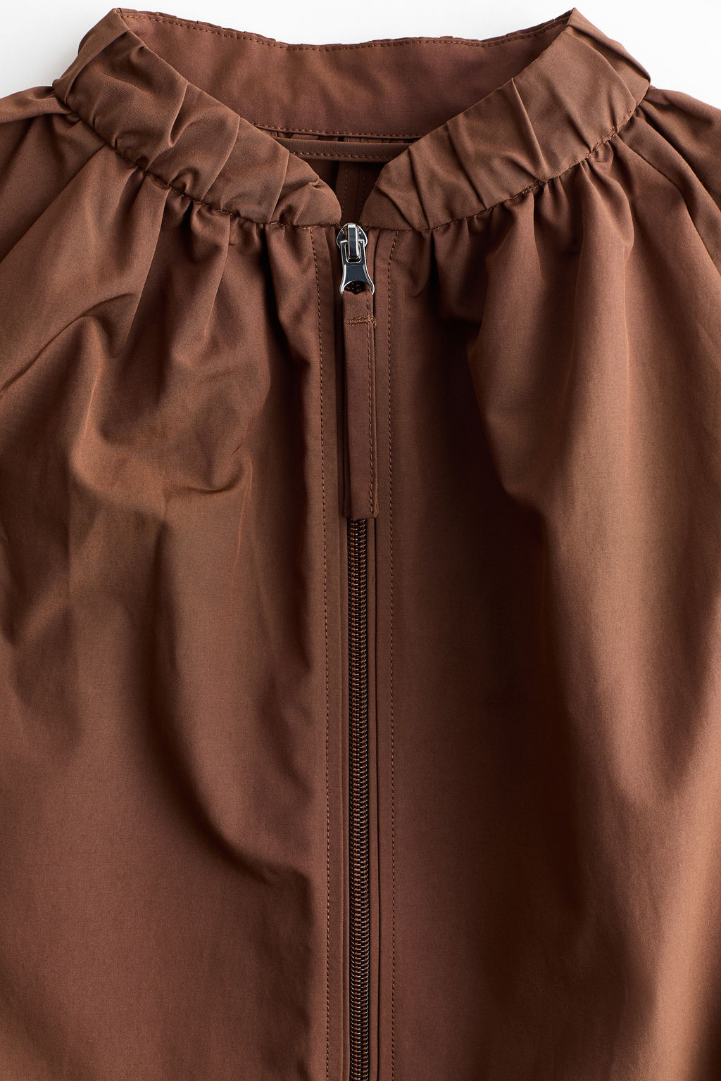 Cazadora bomber fruncida - H&m фото 6