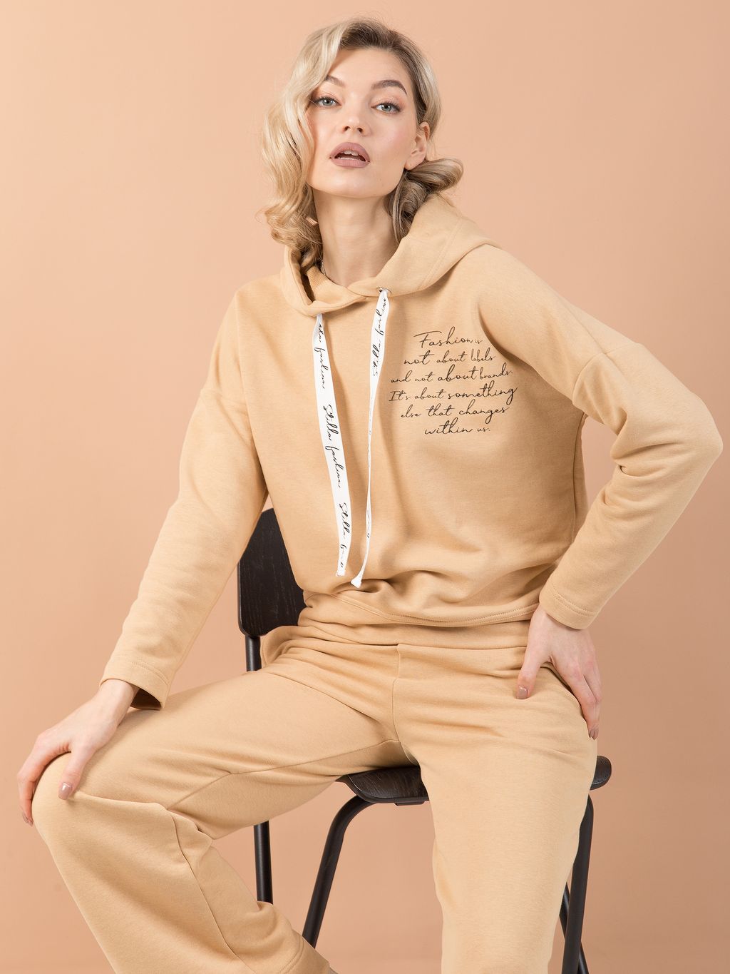 Джемпер из футера с капюшоном - Stilla фото 8