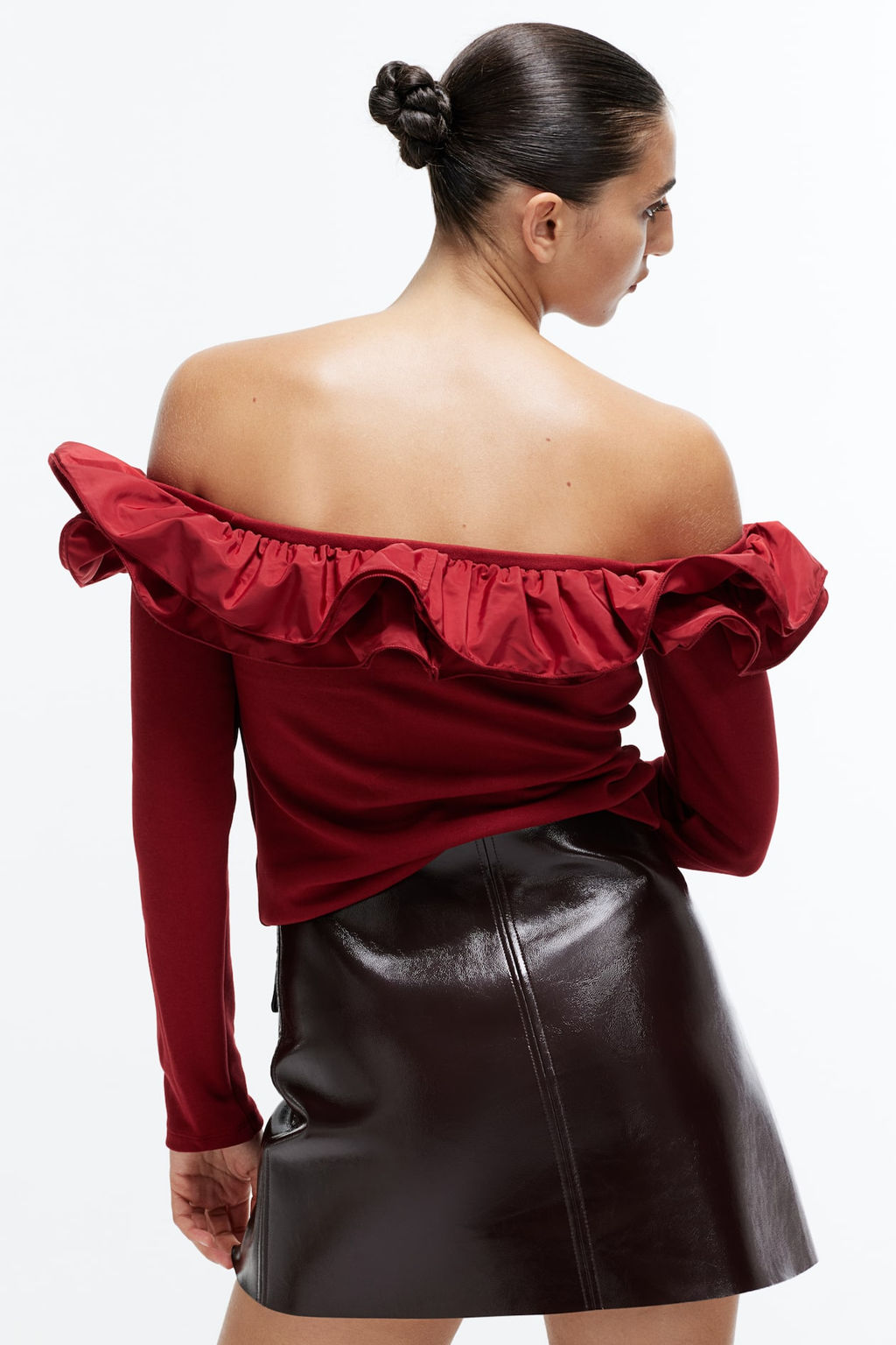 Top off-the-shoulder con volante - H&m фото 4