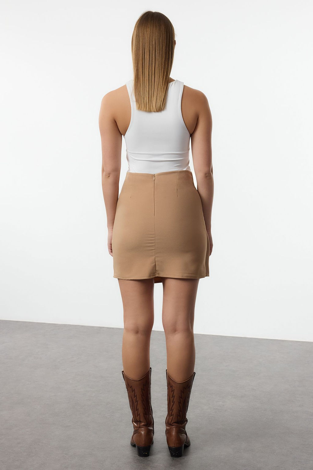 TRENDYOLMILLA Camel Kruvaze Kapama Mini Boy Dokuma Etek TWOAW25ET00070  фото 19