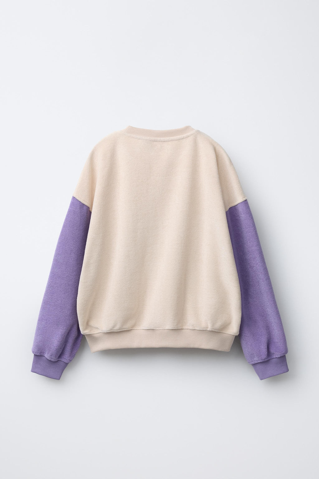 SWEATSHIRT WITH CONTRASTING SLEEVES AND TERRY DETAIL - Zara фото 2
