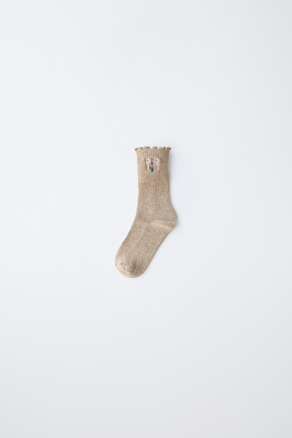 KNIT EMBROIDERED FLOWER SOCKS