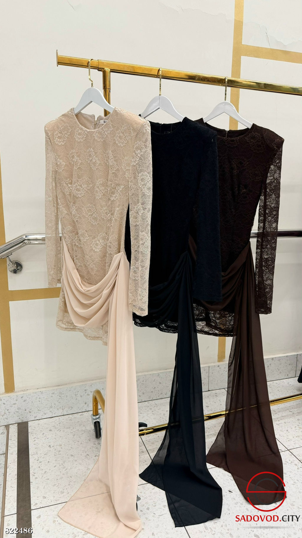 Вечернее женское платье