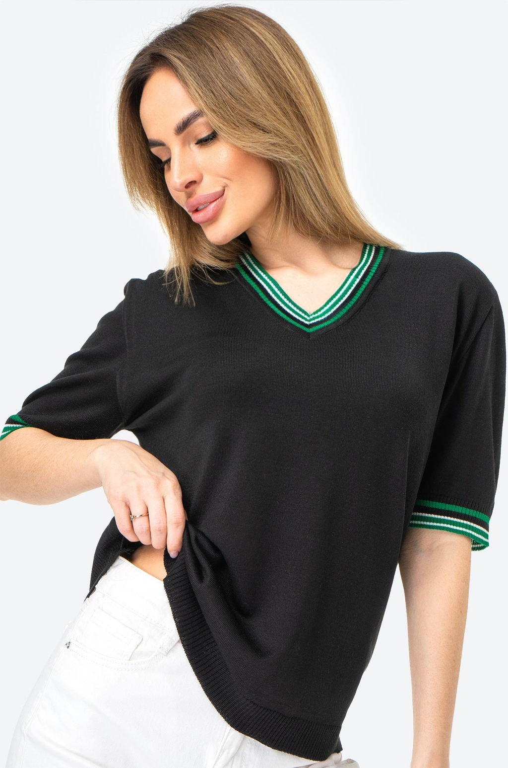 Женская футболка из вязаного трикотажа с V-образным вырезом Happy Fox  фото 23