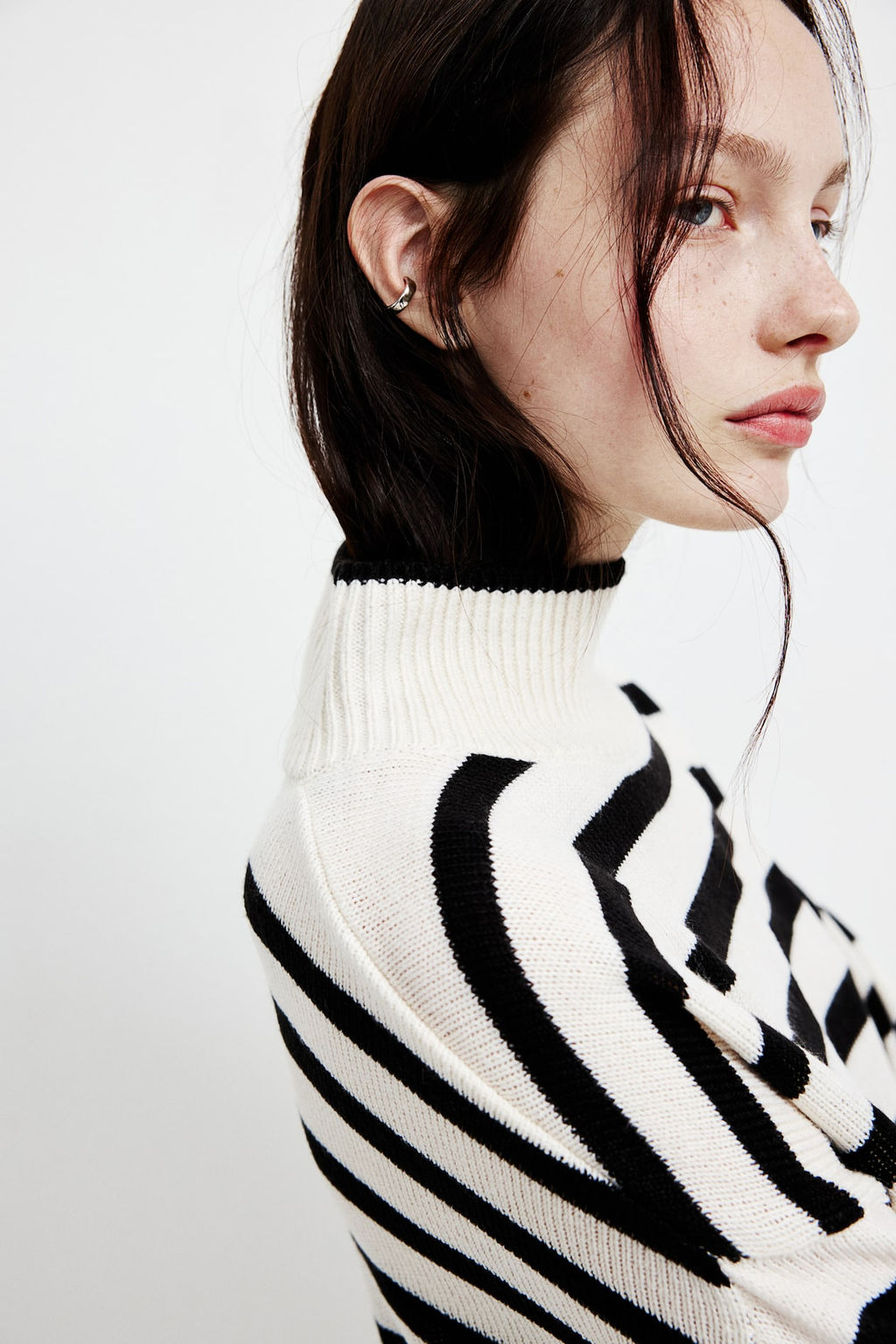 Jersey de punto fino con cuello perkins - H&m фото 4