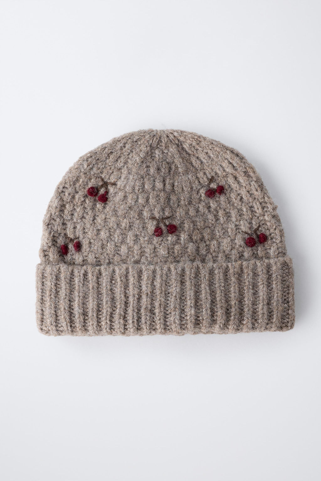 KNIT HAT WITH CHERRY EMBROIDERY - Zara фото 3