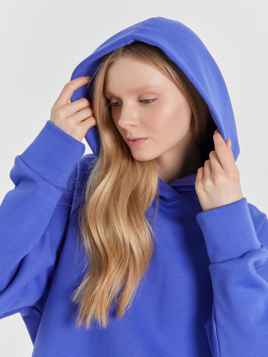 Худи женское фиолетовое сирень 122745 - Mark formelle фото 5