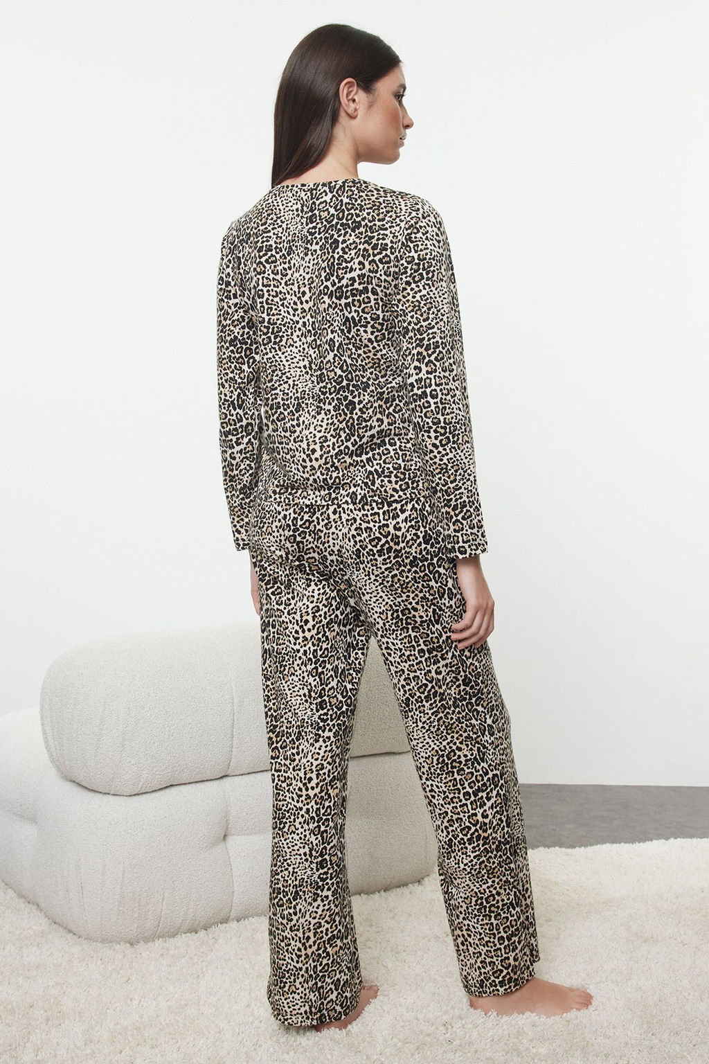 Trendyolmilla Cok Renkli Pamuklu Leopar Desenli Lastik Detayl? Orme Pijama Tak?m? THMAW25PT00110