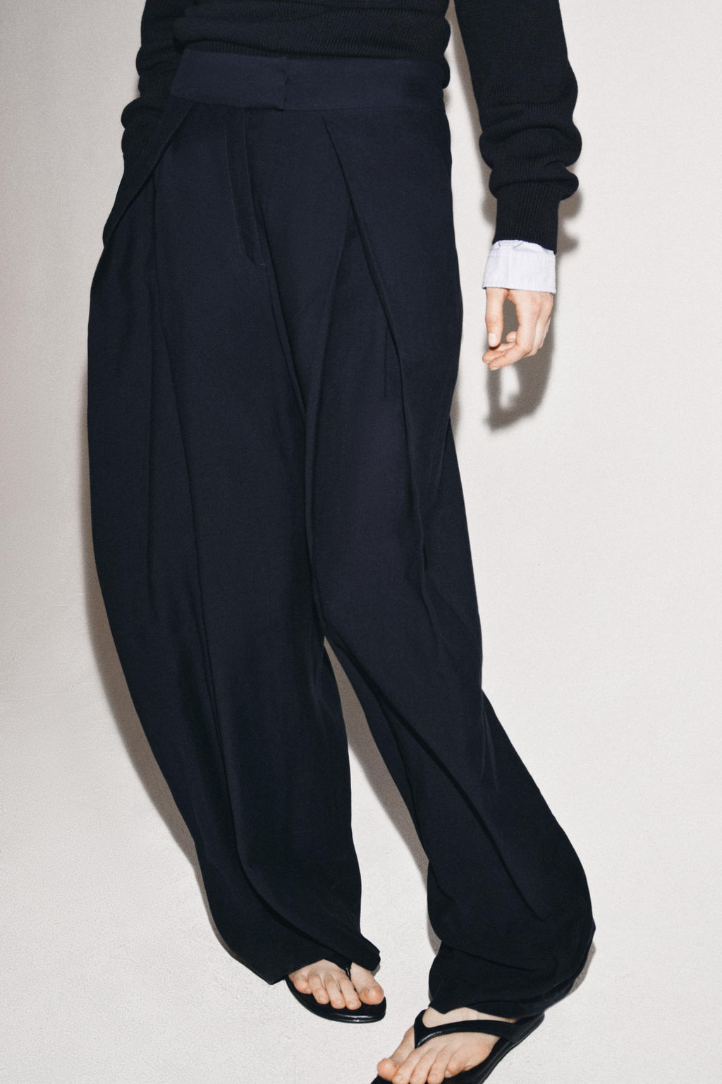 ZW COLLECTION WIDE-LEG PLEATED TROUSERS - Zara фото 13