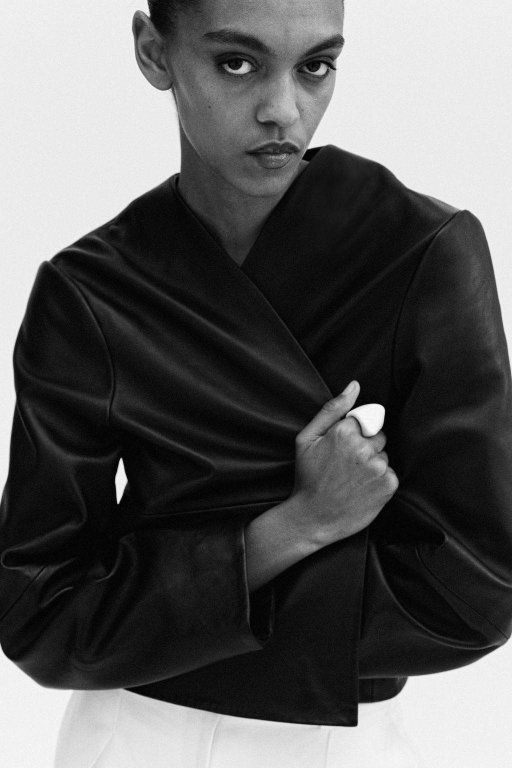 Chaqueta corta de piel - H&m фото 3