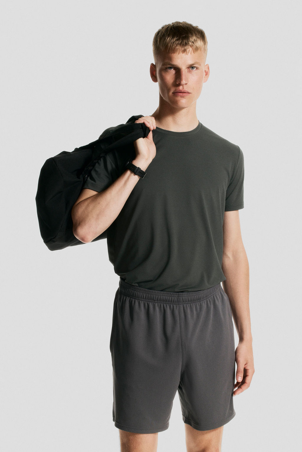 Pantal?n corto de deporte - H&m фото 3