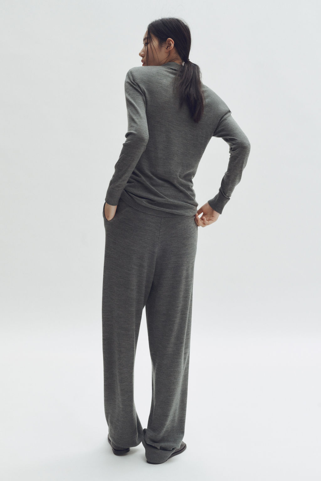 Joggers amplios en lana merino - H&m фото 4