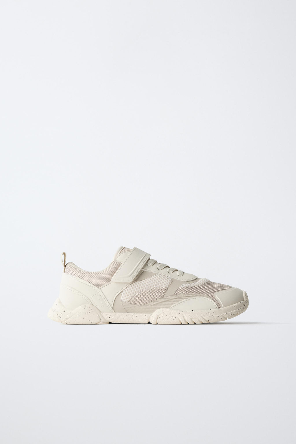 ZAPATILLA DEPORTIVA BAREFOOT / Blanco Crudo