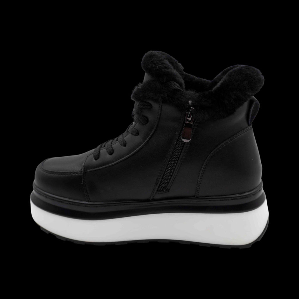 Ботинки из натуральной кожи на меху MZ0122-3 черные