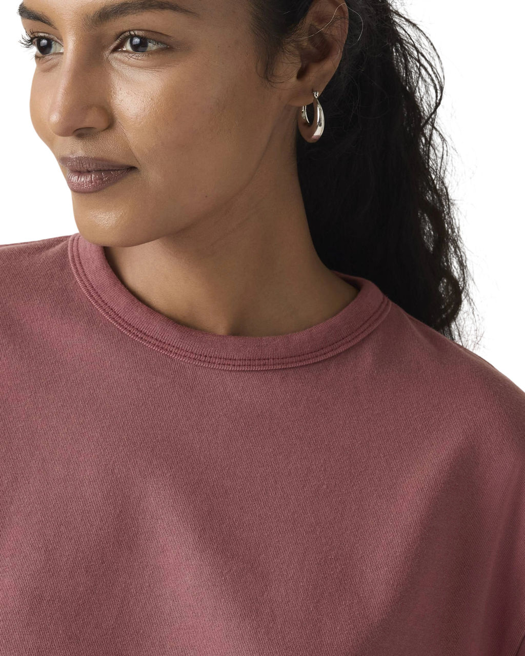 Футболка женская