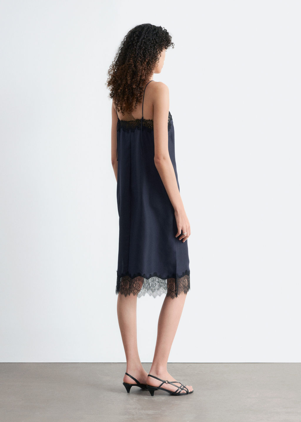 Vestido midi lencero de seda - H&m фото 7