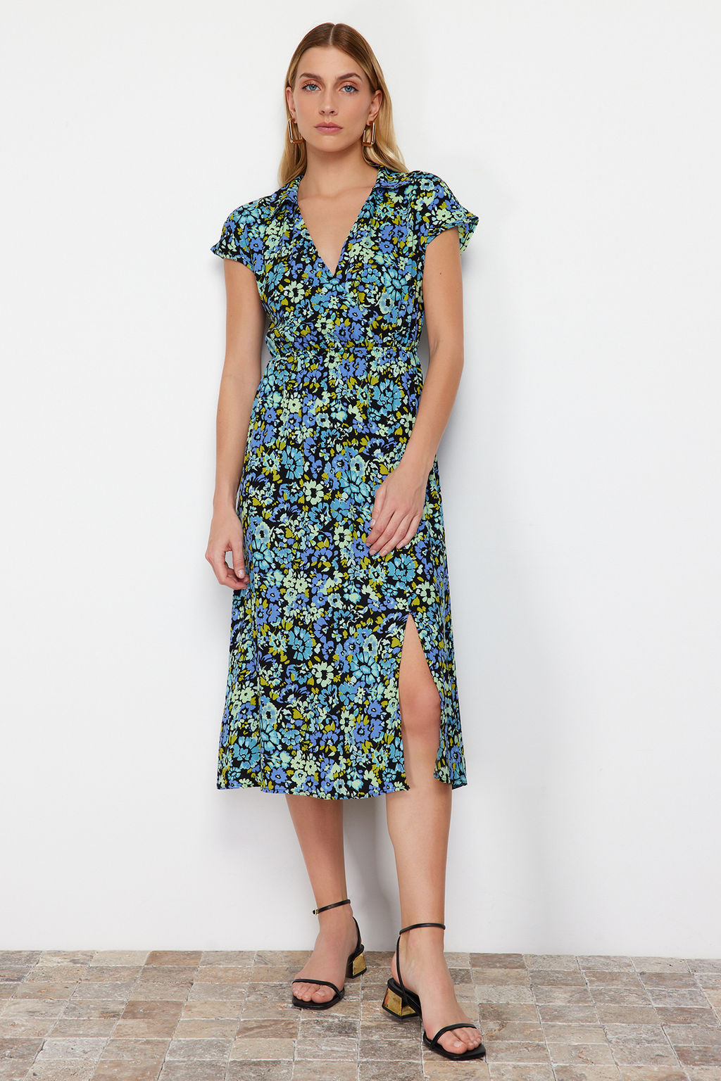 Lacivert Cicek Desenli A Kesim Kruvaze Yaka Viskon Midi Dokuma Elbise TWOSS24EL00607 - Trendyolmilla фото 3