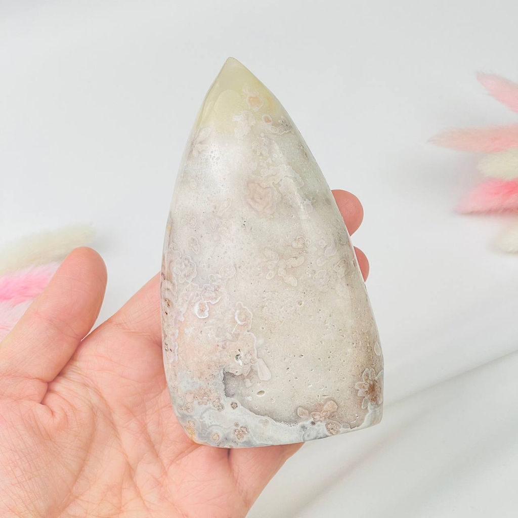 "Свеча" из Цветочного Агата