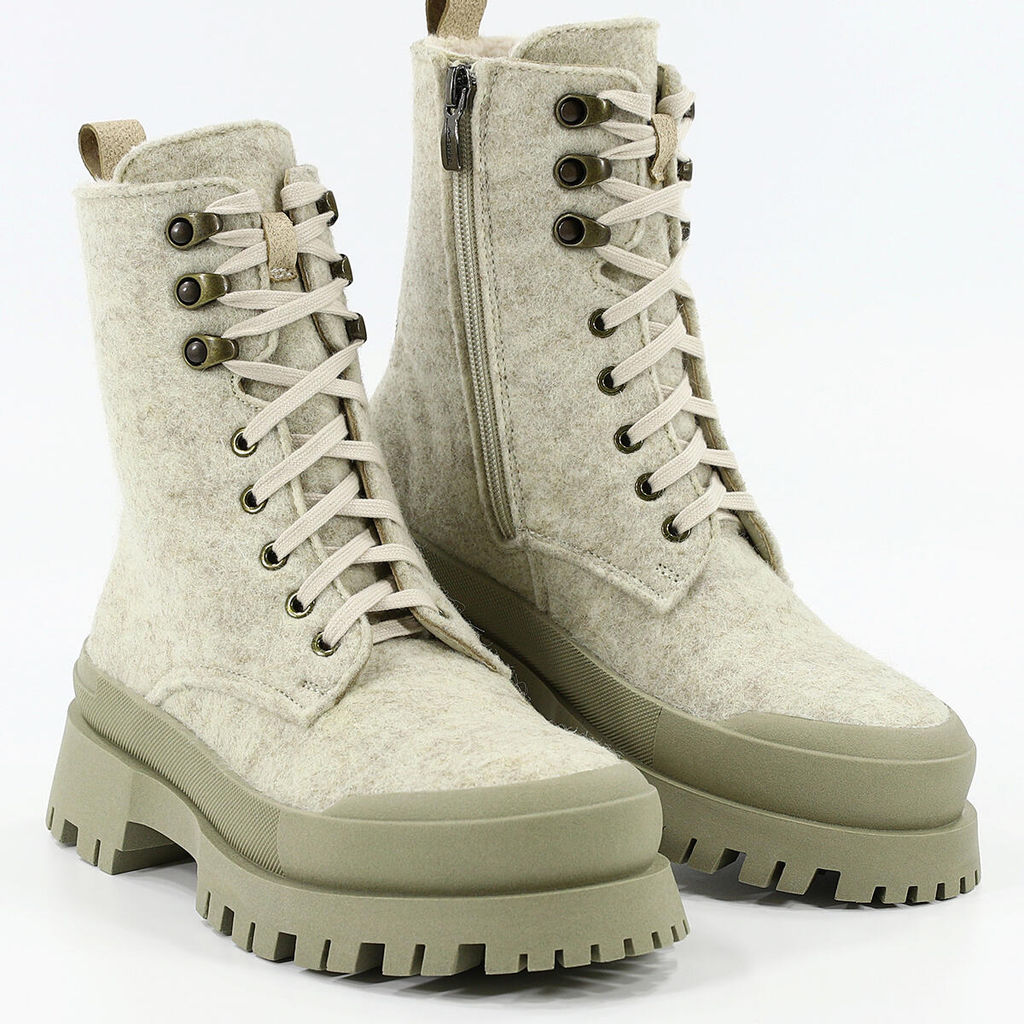 Полусапожки женские