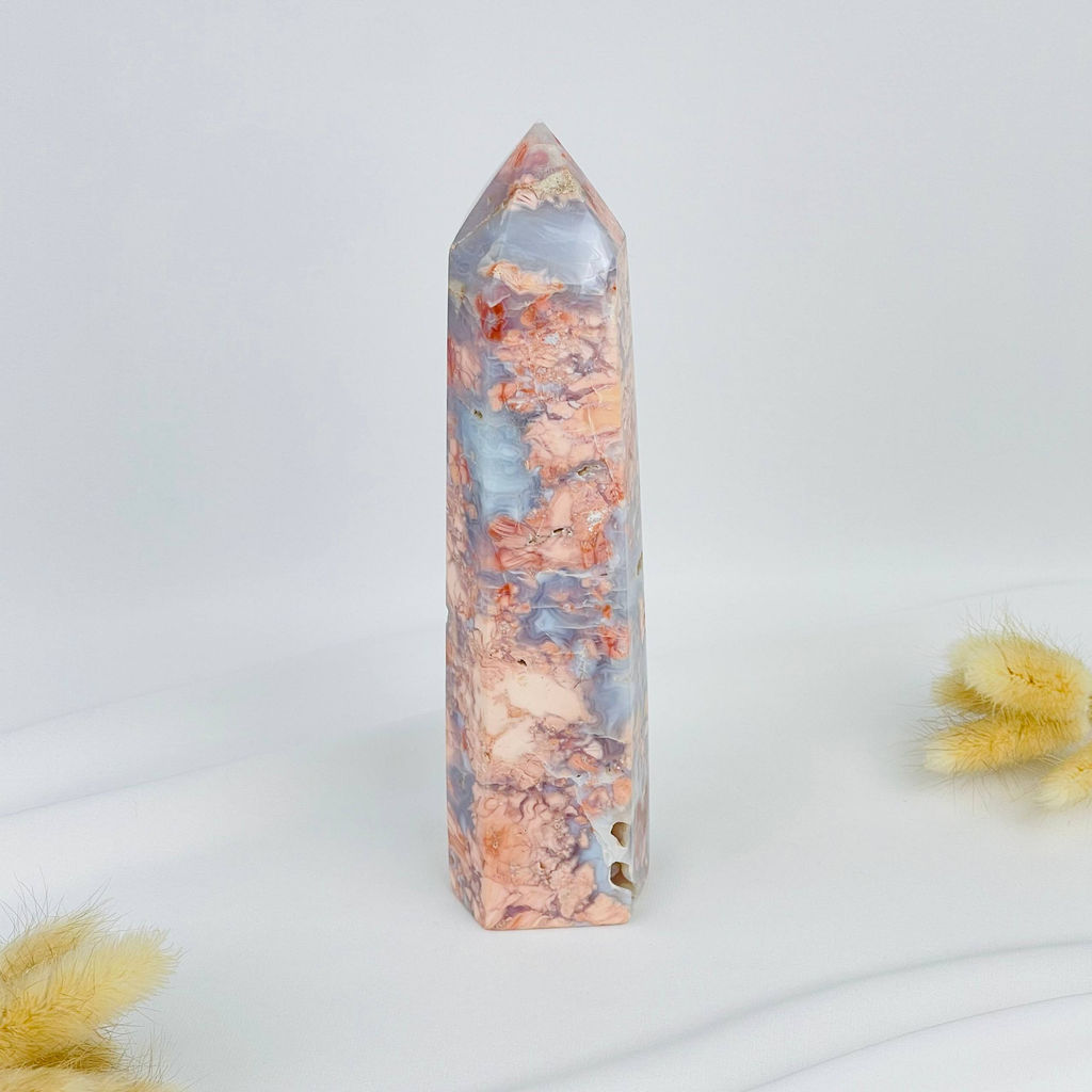 Кристалл из розового цветочного Агата