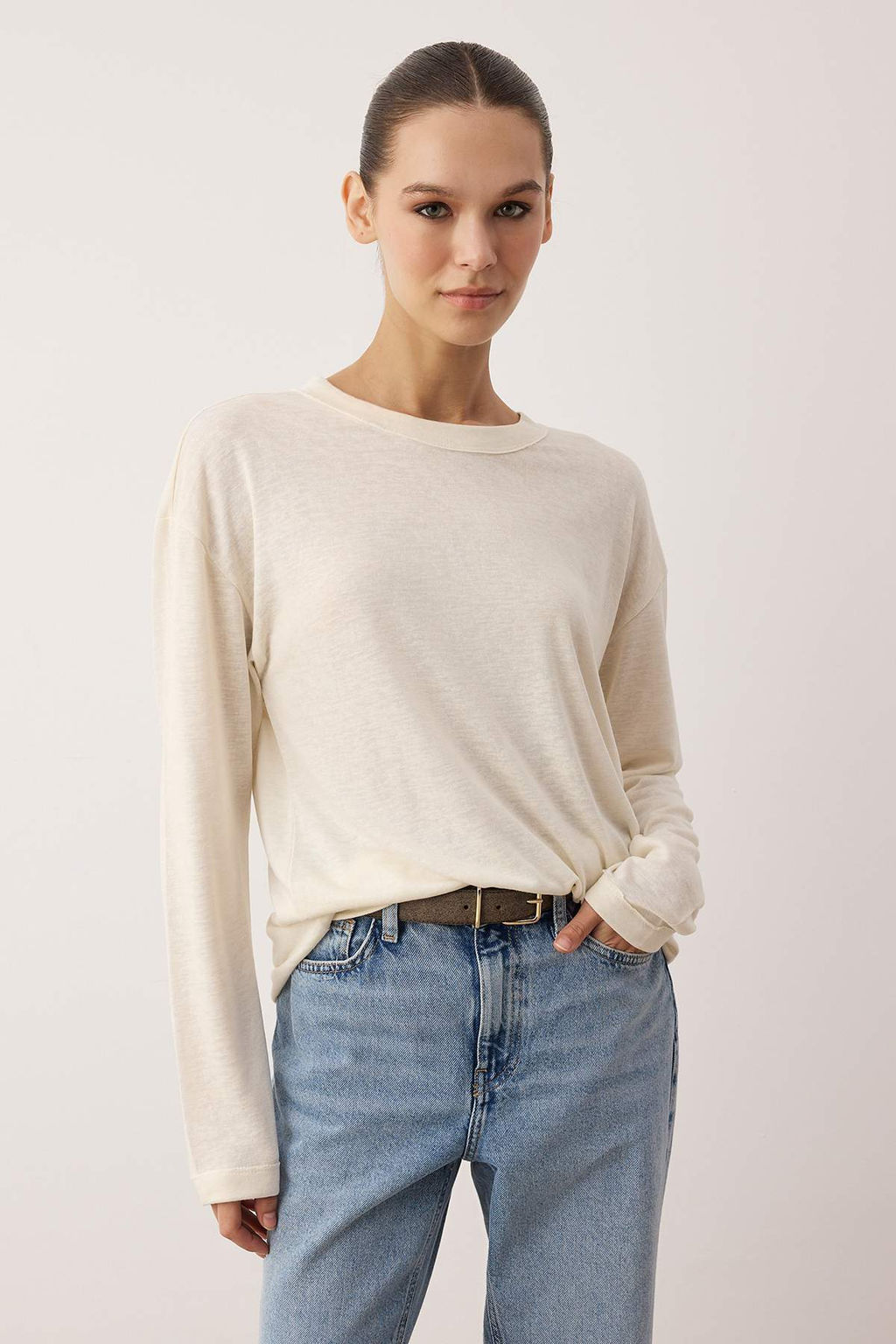 Wardrobe Essentials Kahverengi Bisiklet Yaka Relaxed/Rahat Kal?p Orme T-shirt | TWOAW26TS00010 - Trendyolmilla фото 7