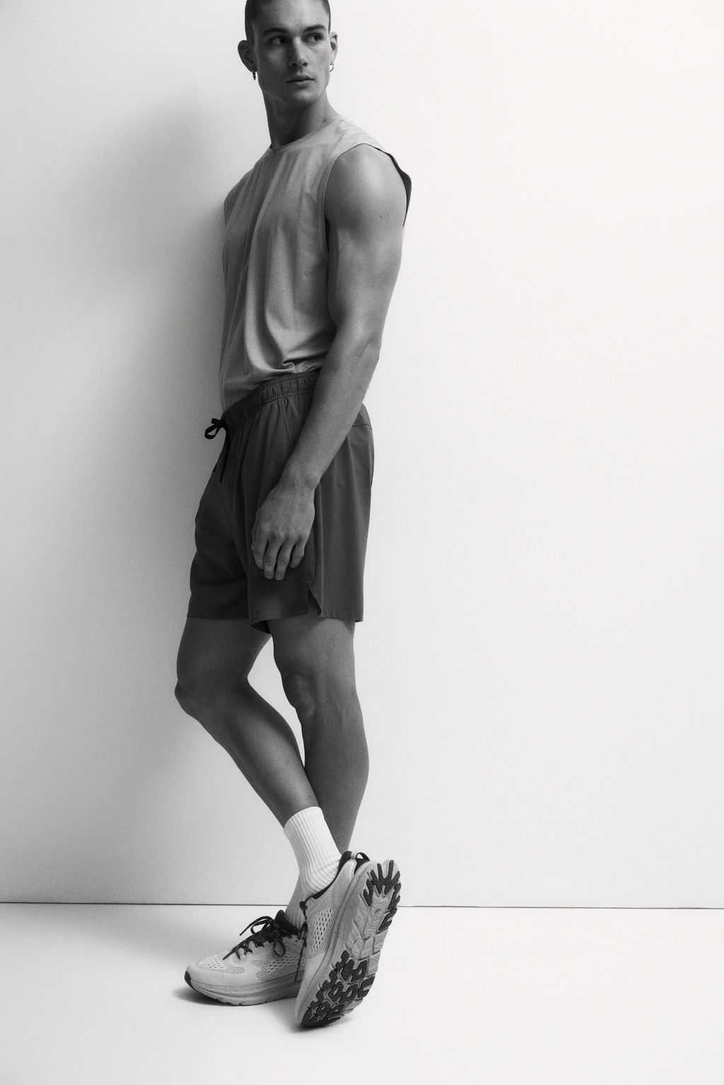 Pantal?n corto de deporte con DryMove - H&m фото 14