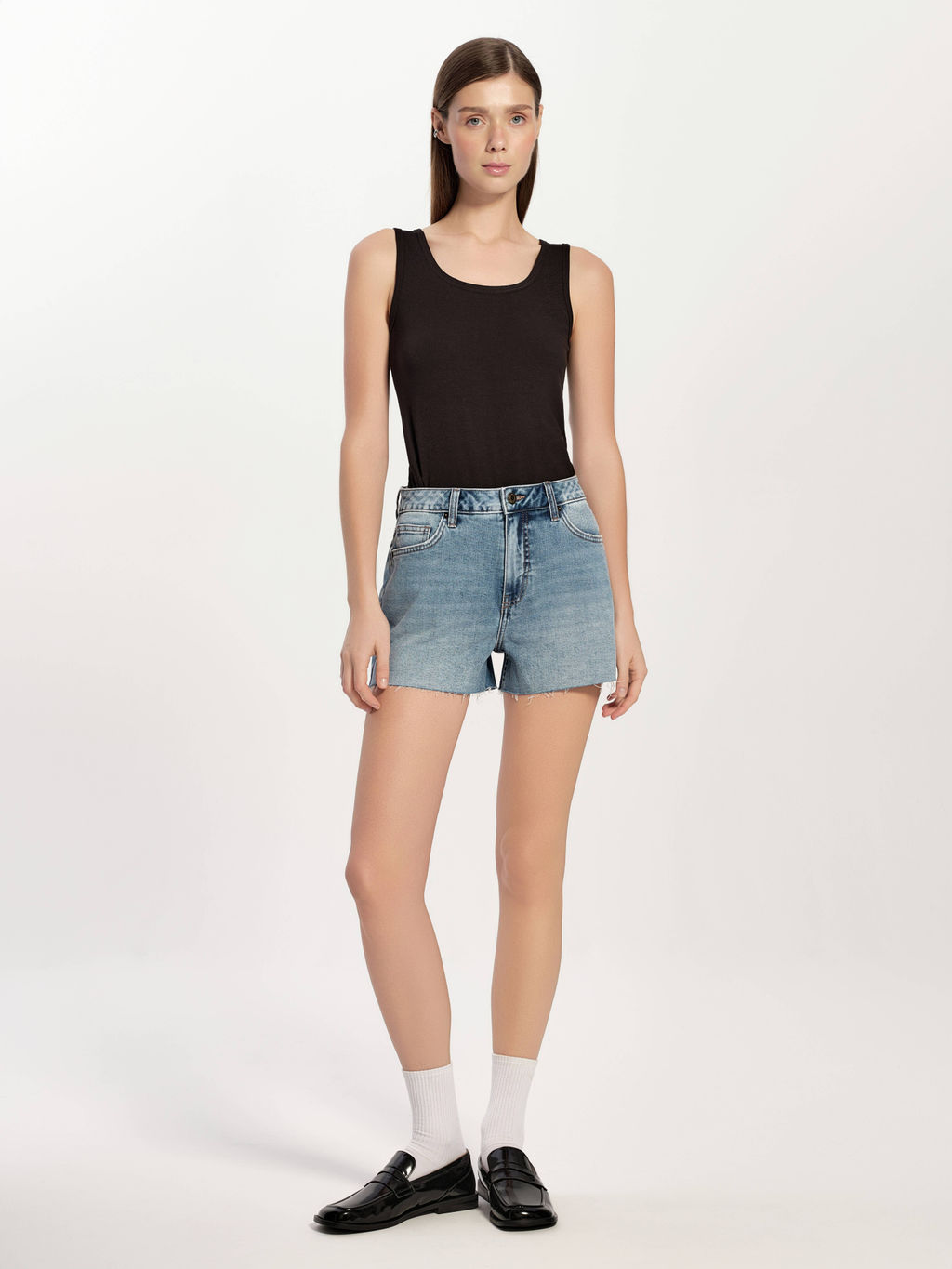 CONTE CON-755 Джинсовые шорты с эффектом потёртостей и необработанным краем light blue - Conte elegant фото 2