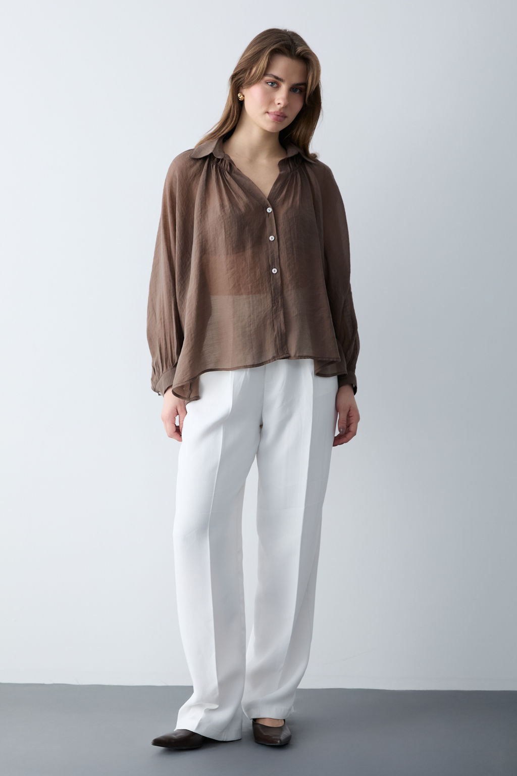 Kahverengi Ince Dokumlu Balon Kol Dokuma Gomlek TWOSS26GO00139 - Trendyolmilla фото 2