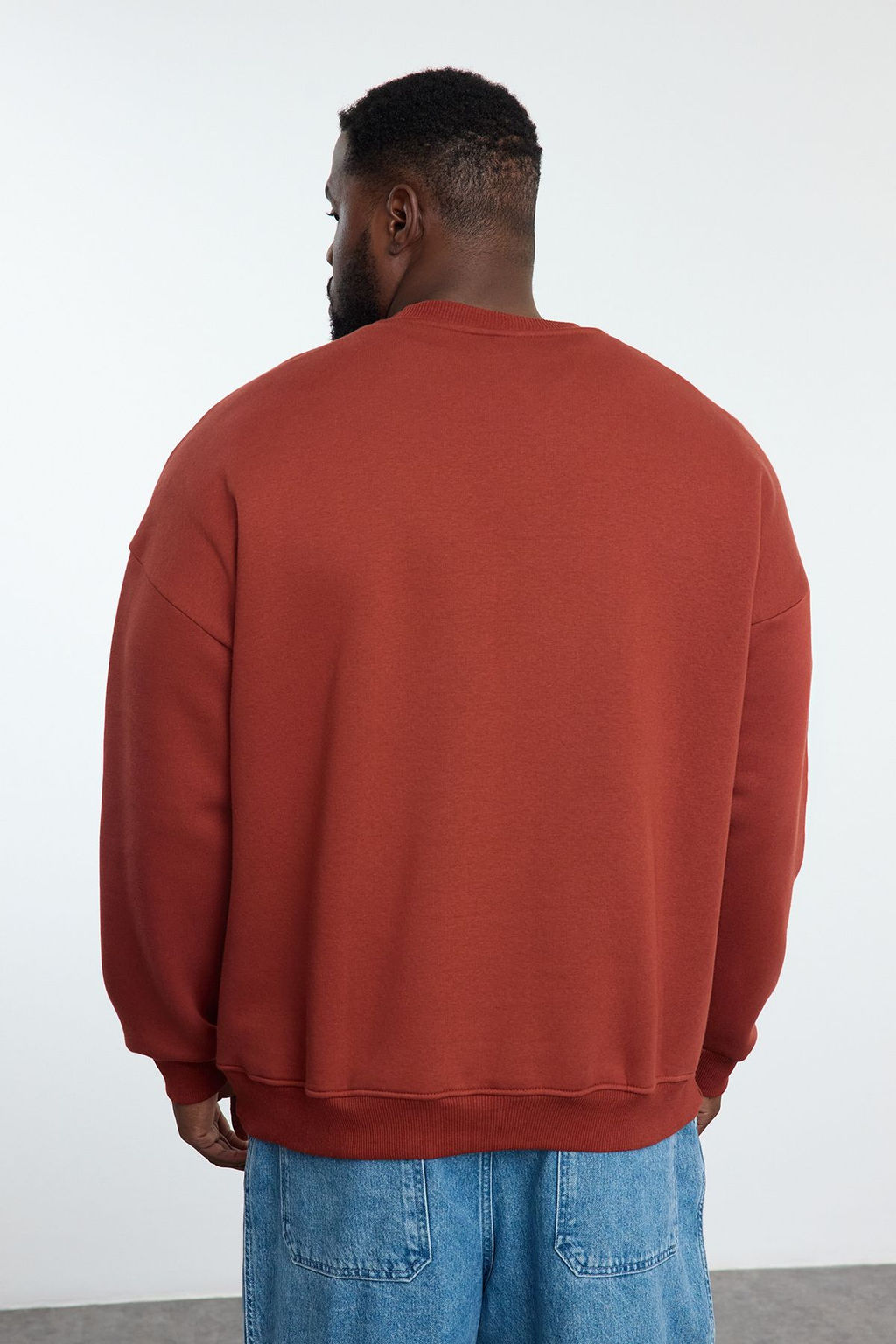 TRENDYOL MAN Buyuk Beden Ekru Oversize/Genis Kesim Ici Polarl? Basic Rahat Pamuklu Sweatshirt TMNAW25AO00027 - Trendyolmilla фото 5