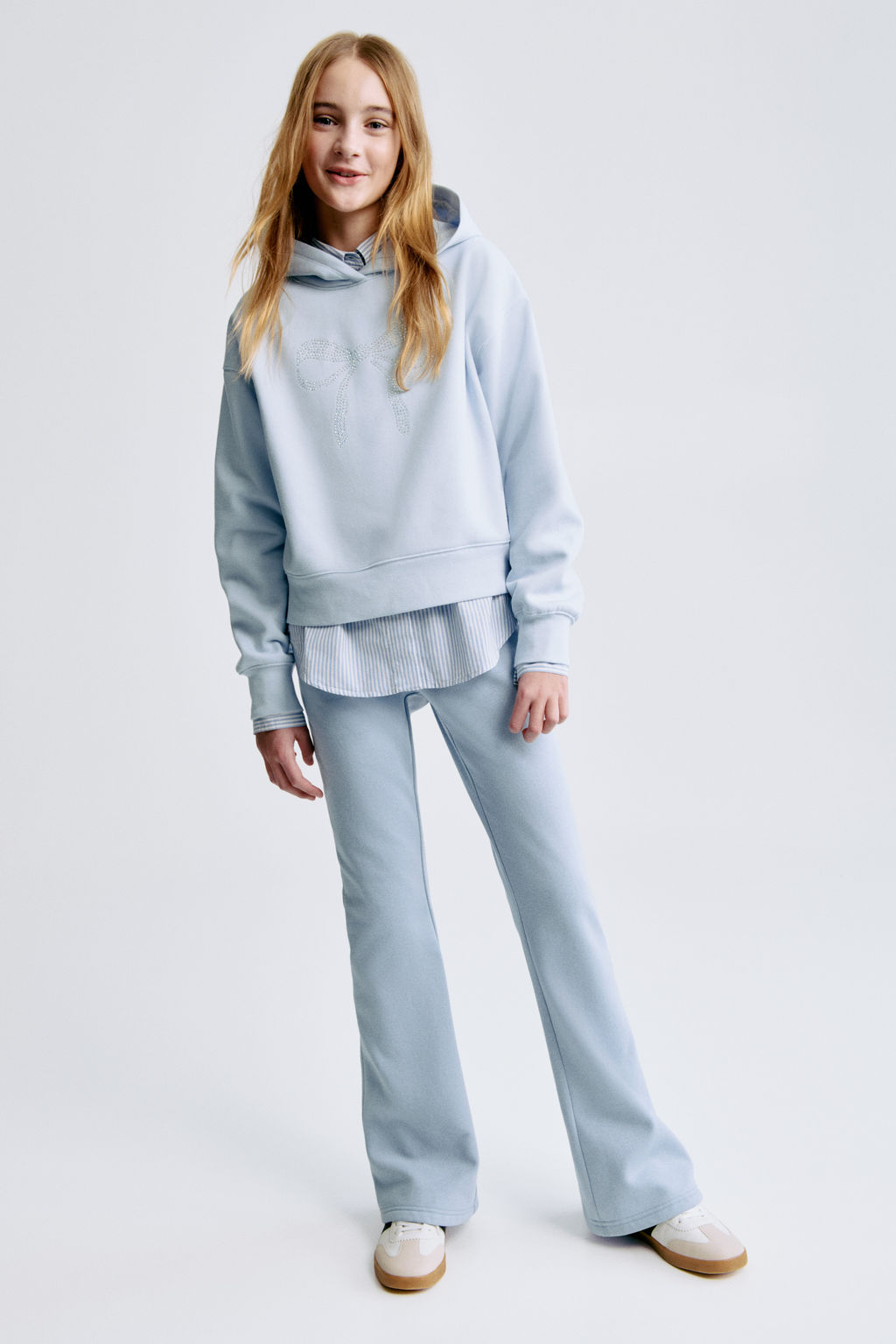 Sudadera oversize con capucha y motivo - H&m фото 6