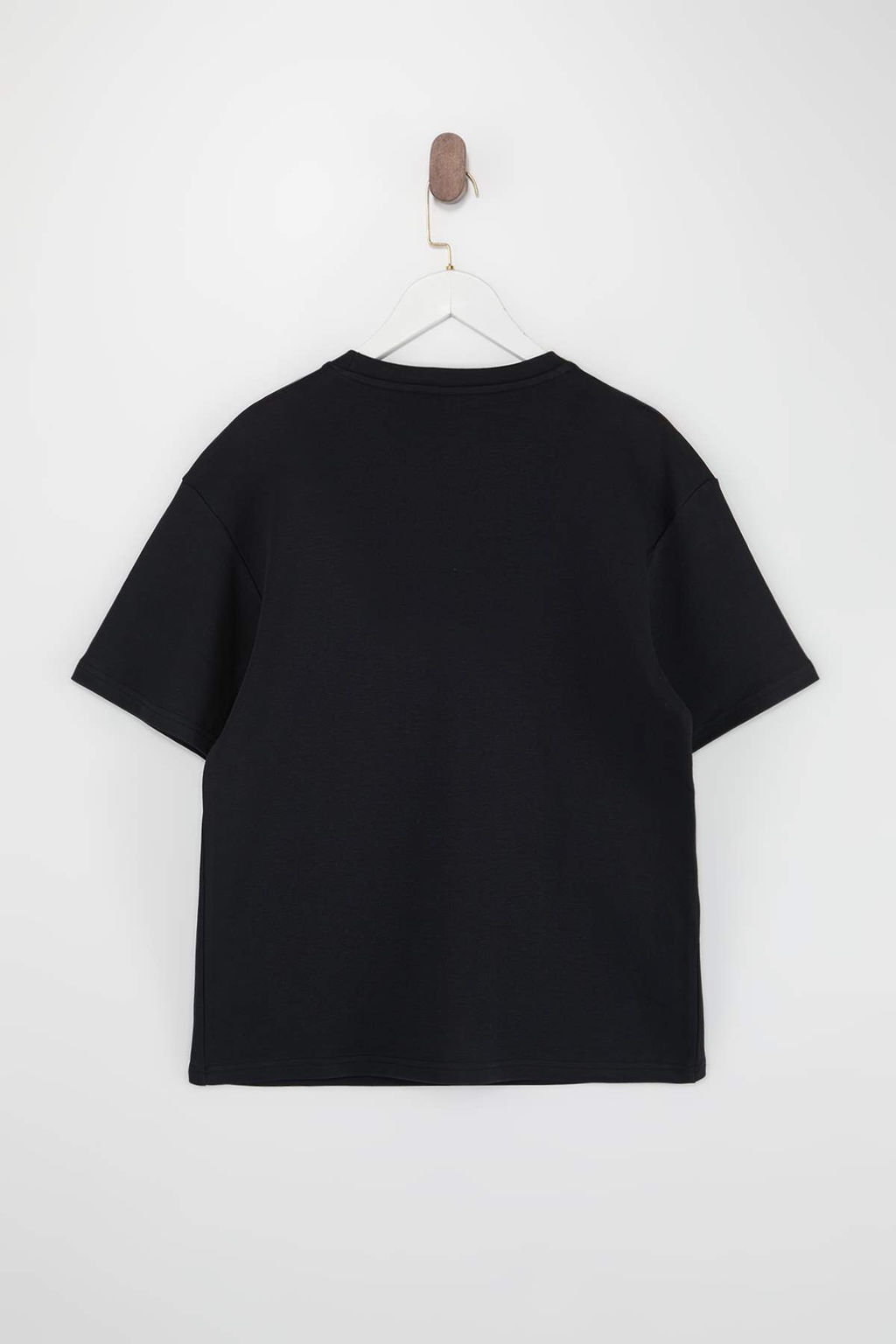 Siyah Premium Wardrobe Essentials Dusuk Omuz Regular Fit Basic T-Shirt TMNSS26TS00010