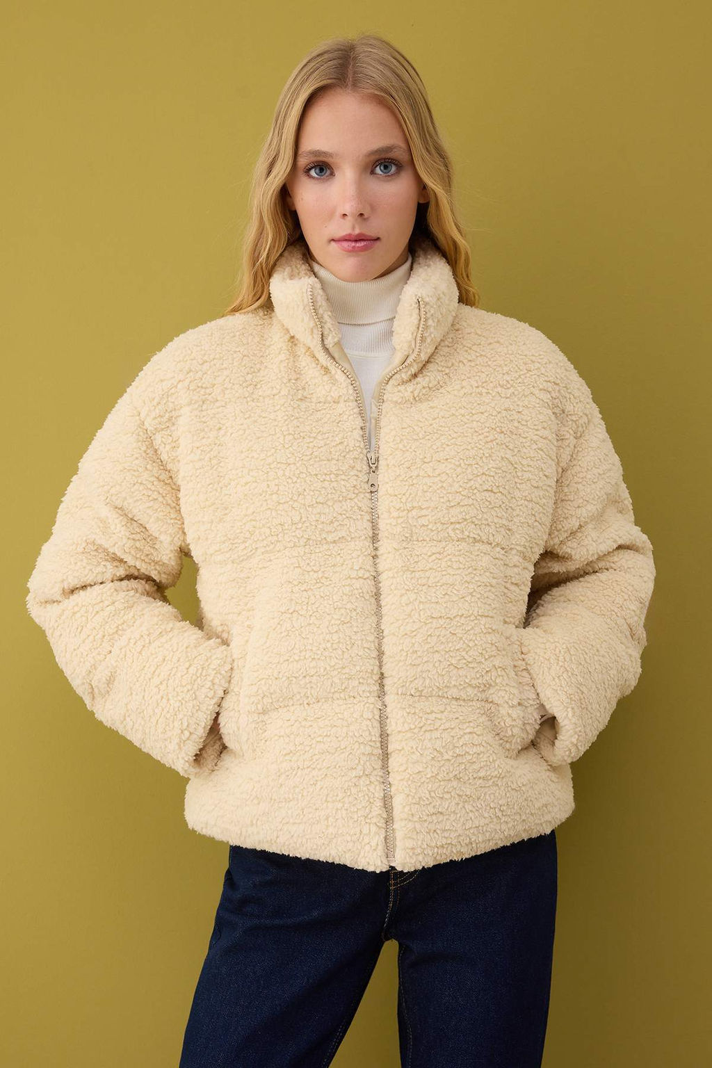 Ekru Regular Kal?p Pelus Sisme Mont TWOAW26MO00144 - Trendyolmilla фото 2