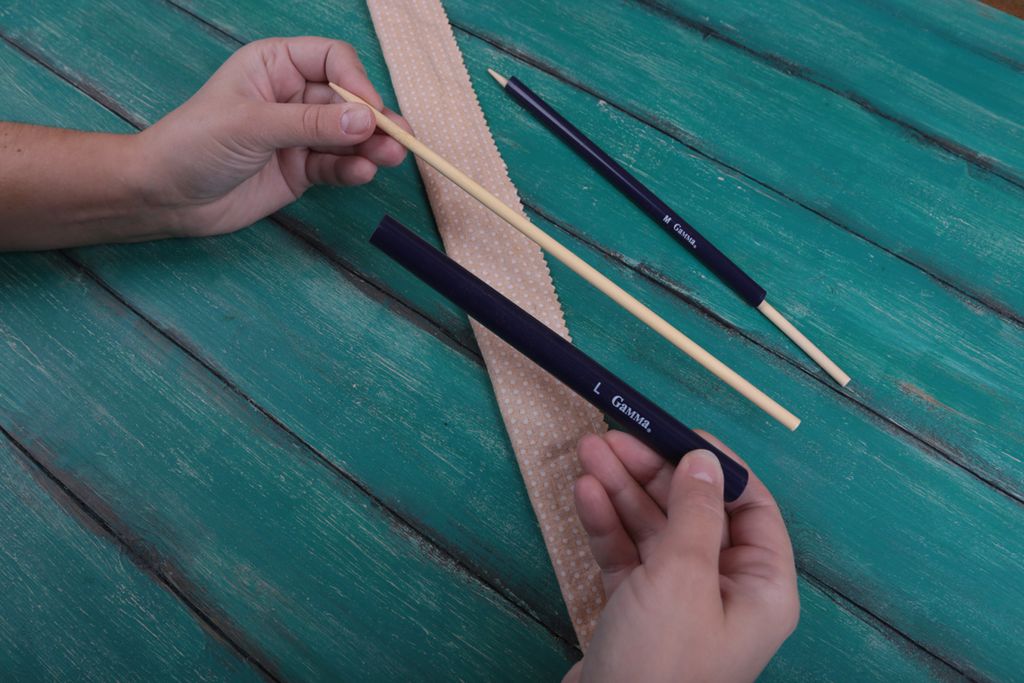 Gamma PVG Приспособление в блистере для выворач. бретелей и шлевок