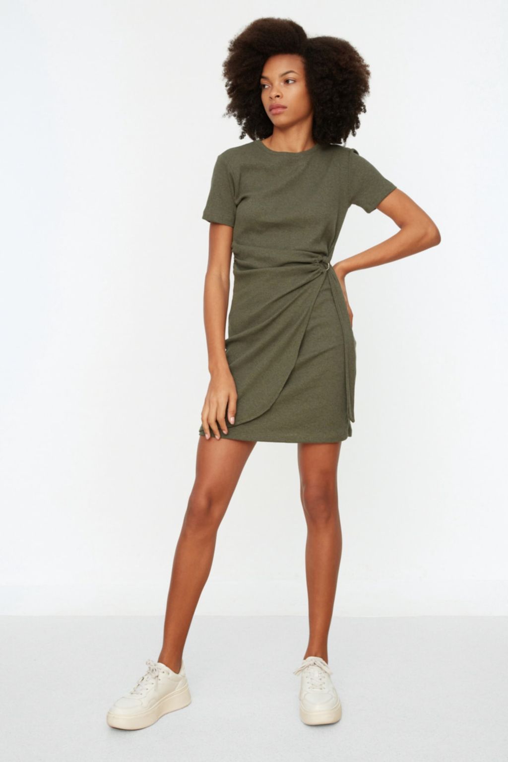 Haki Baglama Detayl? Bisiklet Yaka Triko Gorunumlu Mini Orme Elbise TWOSS22EL0751