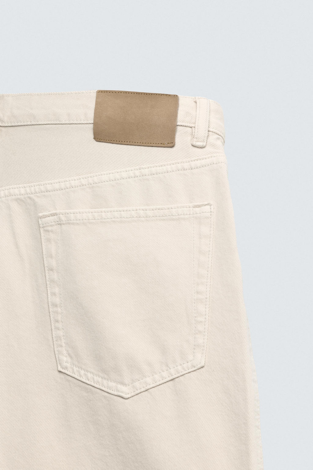BERMUDA DENIM STRAIGHT FIT / Blanco roto
