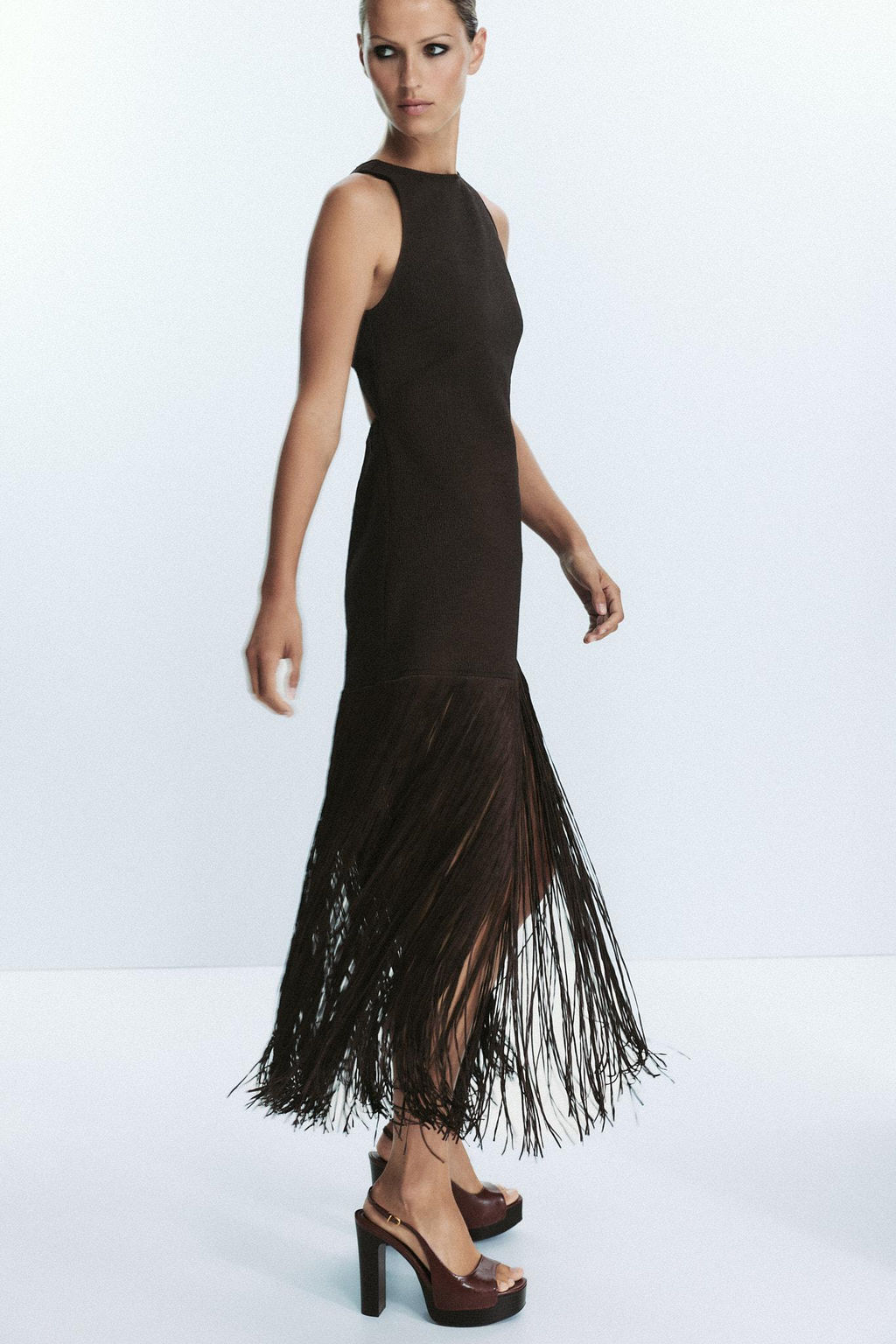 FRINGED FITTED DRESS - Zara фото 4