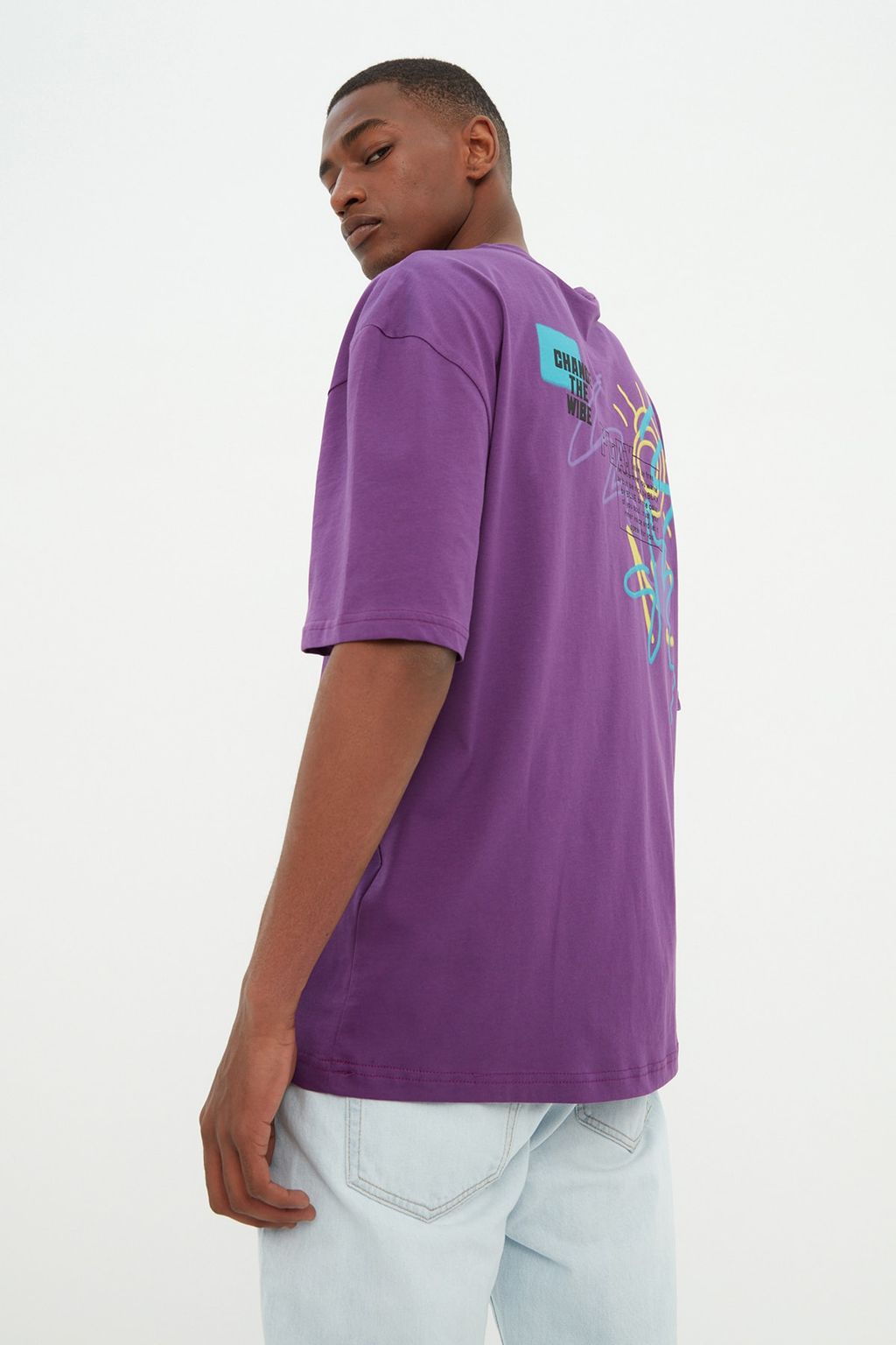 TRENDYOL MAN Siyah Oversize/Genis Kesim Yaz? Bask?l? %100 Pamuklu T-Shirt TMNSS21TS3438 - Trendyolmilla фото 5