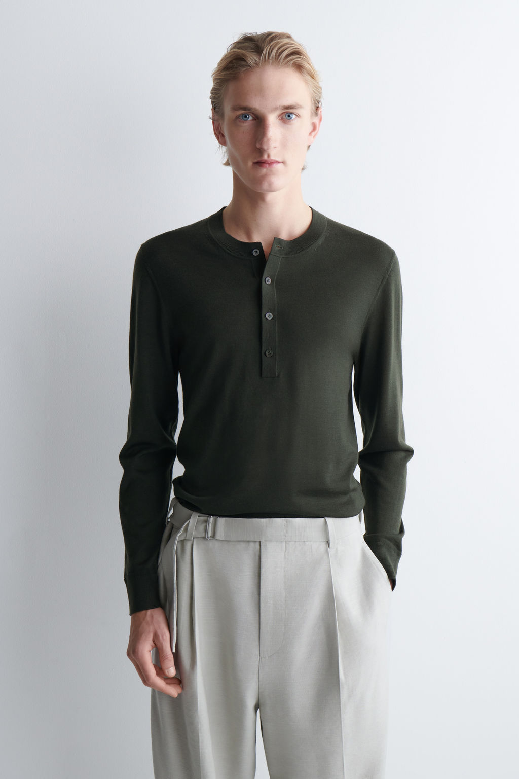 CAMISETA HENLEY DE LANA MERINO SLIM FIT - H&m фото 2